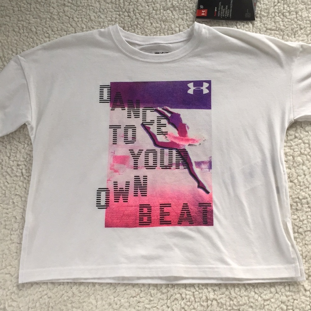 Girls under armour cropped top